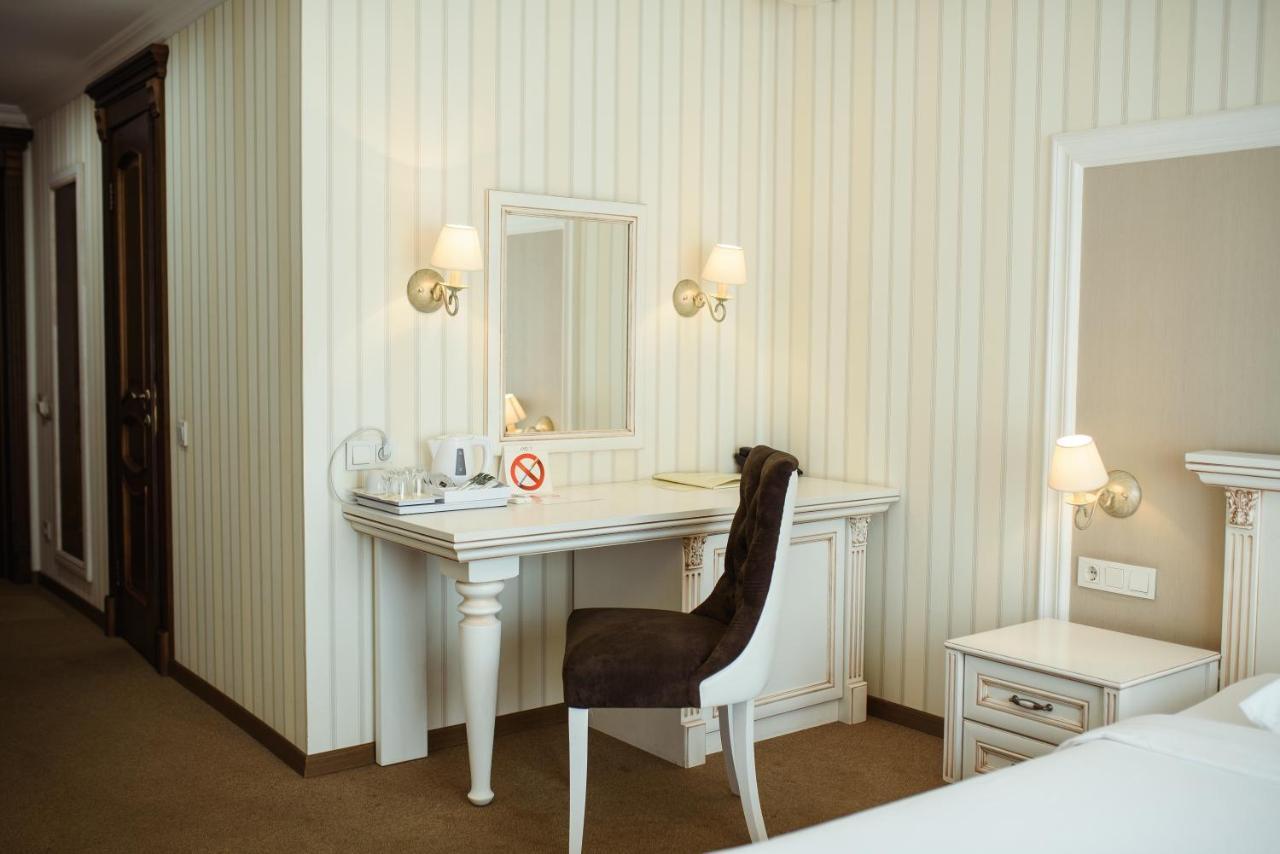 Orly Park-Hotel كييف المظهر الخارجي الصورة